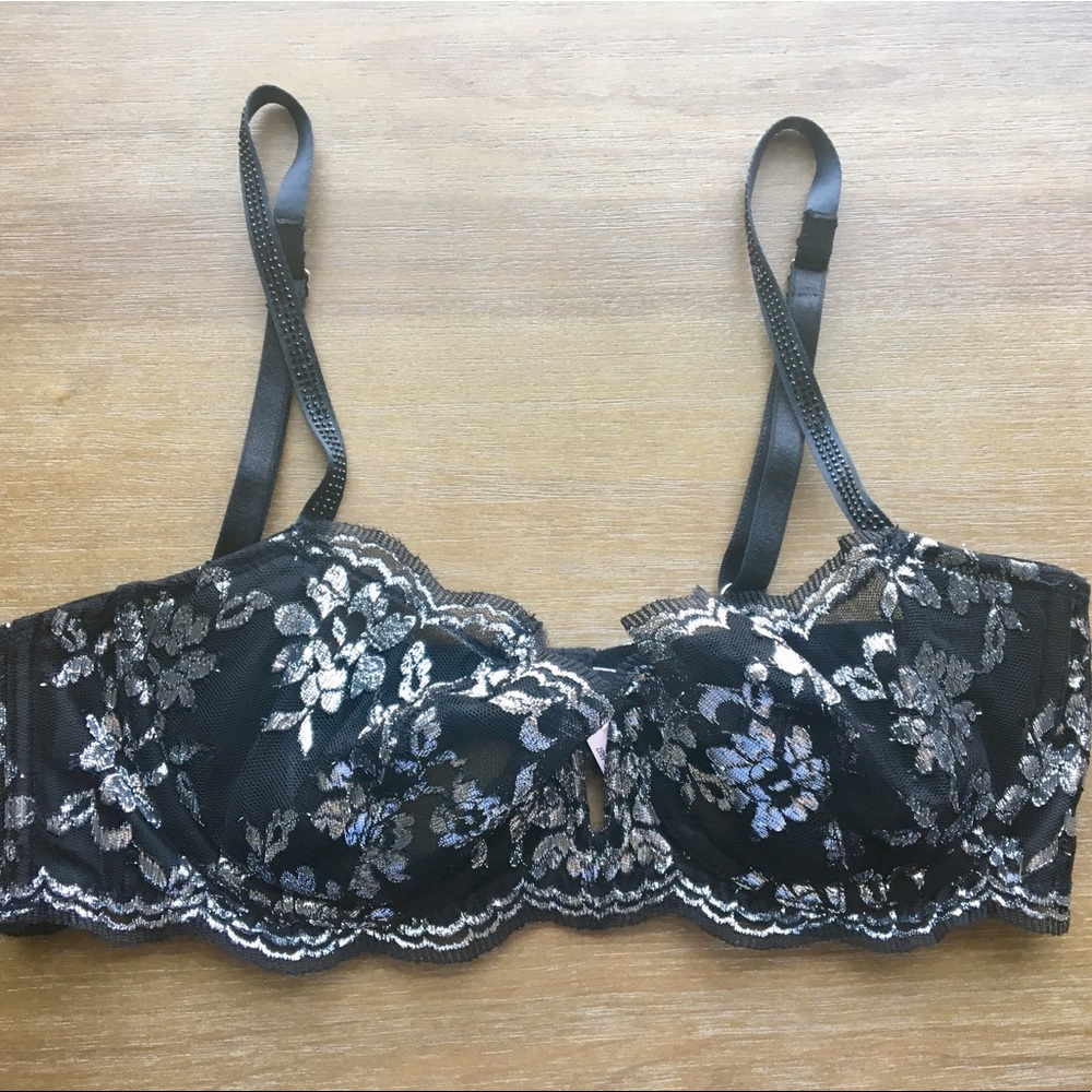🎀 Victoria’s Secret Bra Lingerie Lace 🎀
